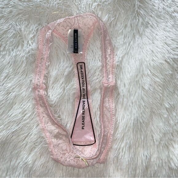 WHITE FOX Boutique Thong Think of you Panty Powder Pink Lace NEW Size Large - Picture 7 of 12
